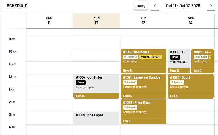 Servorio app: Week calendar with jobs for every tech